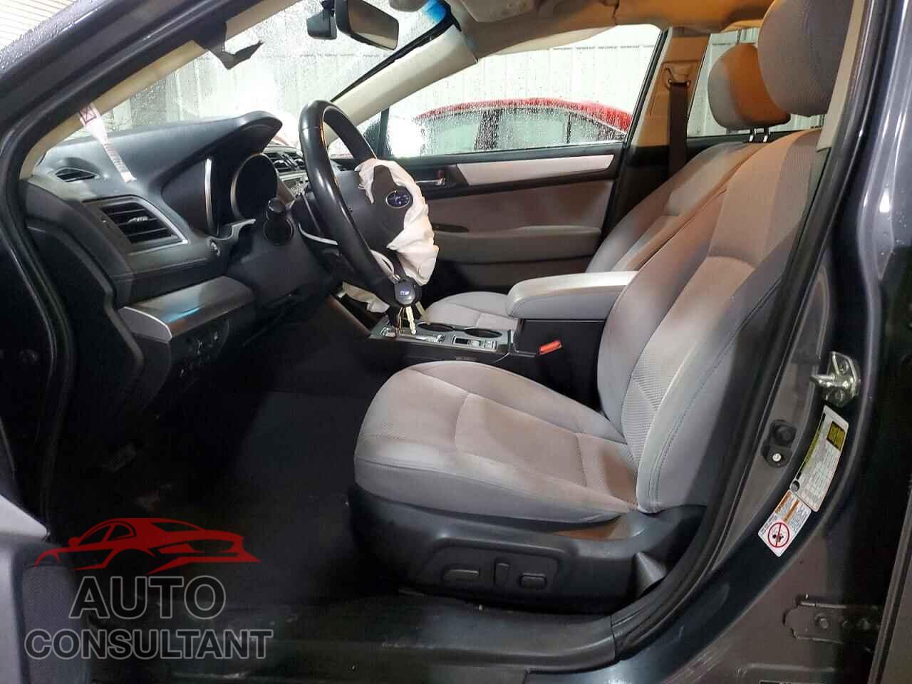 SUBARU OUTBACK 2018 - 4S4BSAFC2J3218432