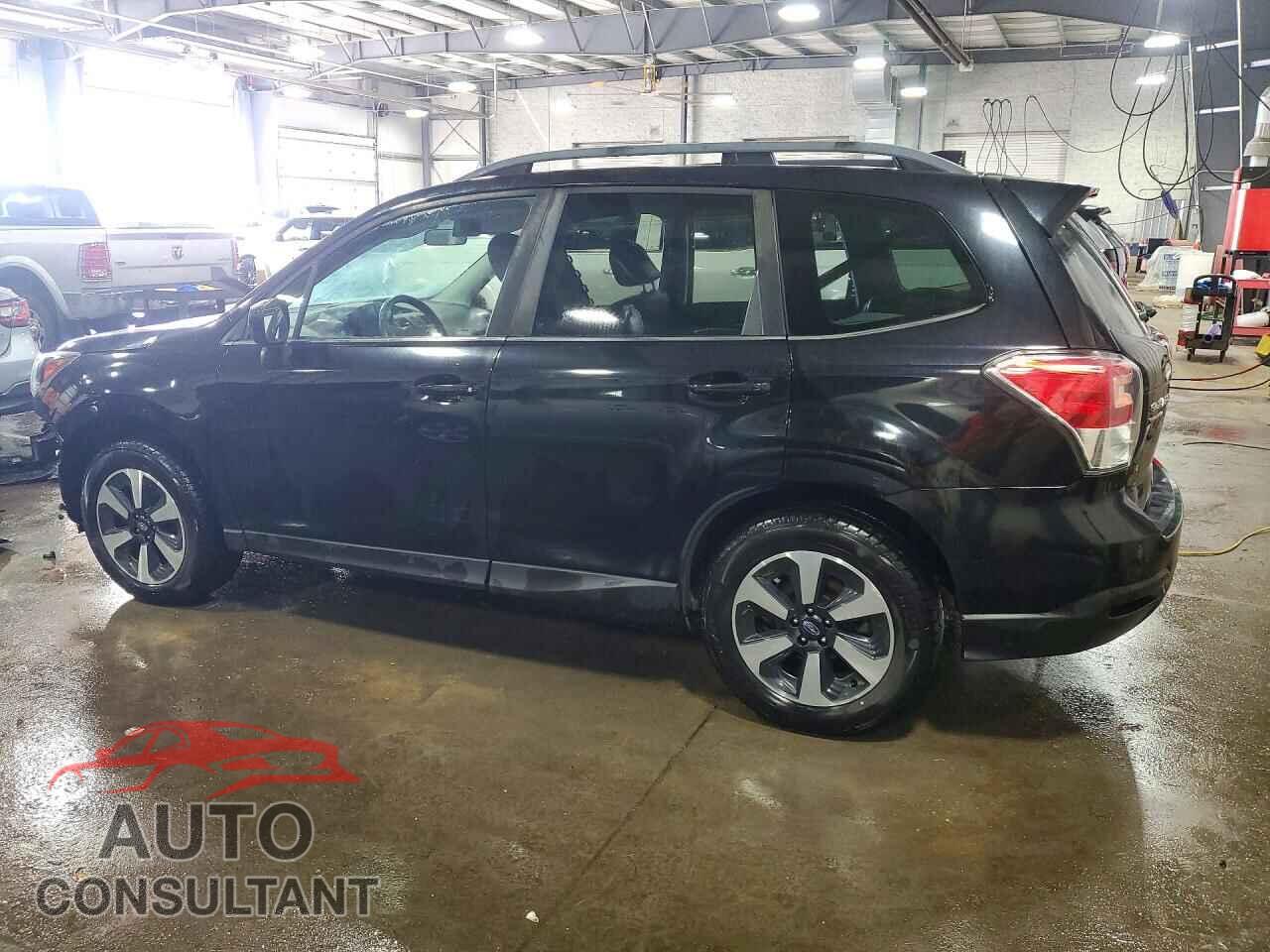 SUBARU FORESTER 2017 - JF2SJAJC2HH484613