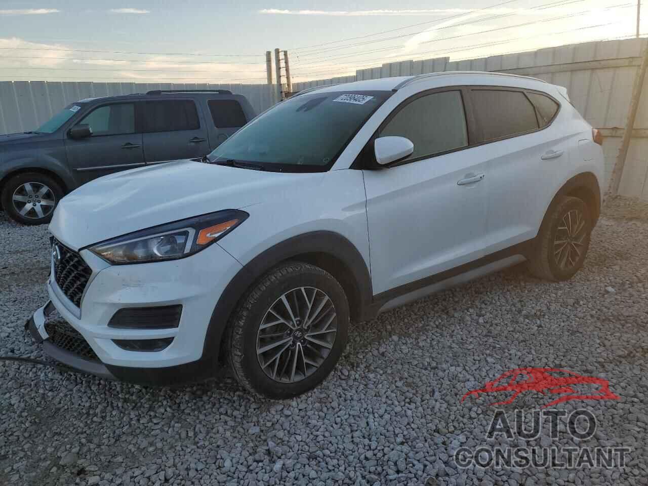 HYUNDAI TUCSON 2019 - KM8J33AL8KU901355