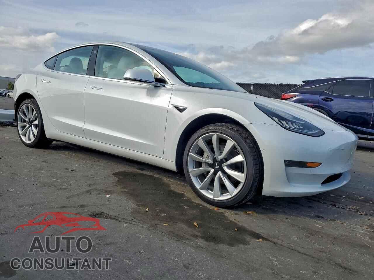TESLA MODEL 3 2018 - 5YJ3E1EA1JF169601