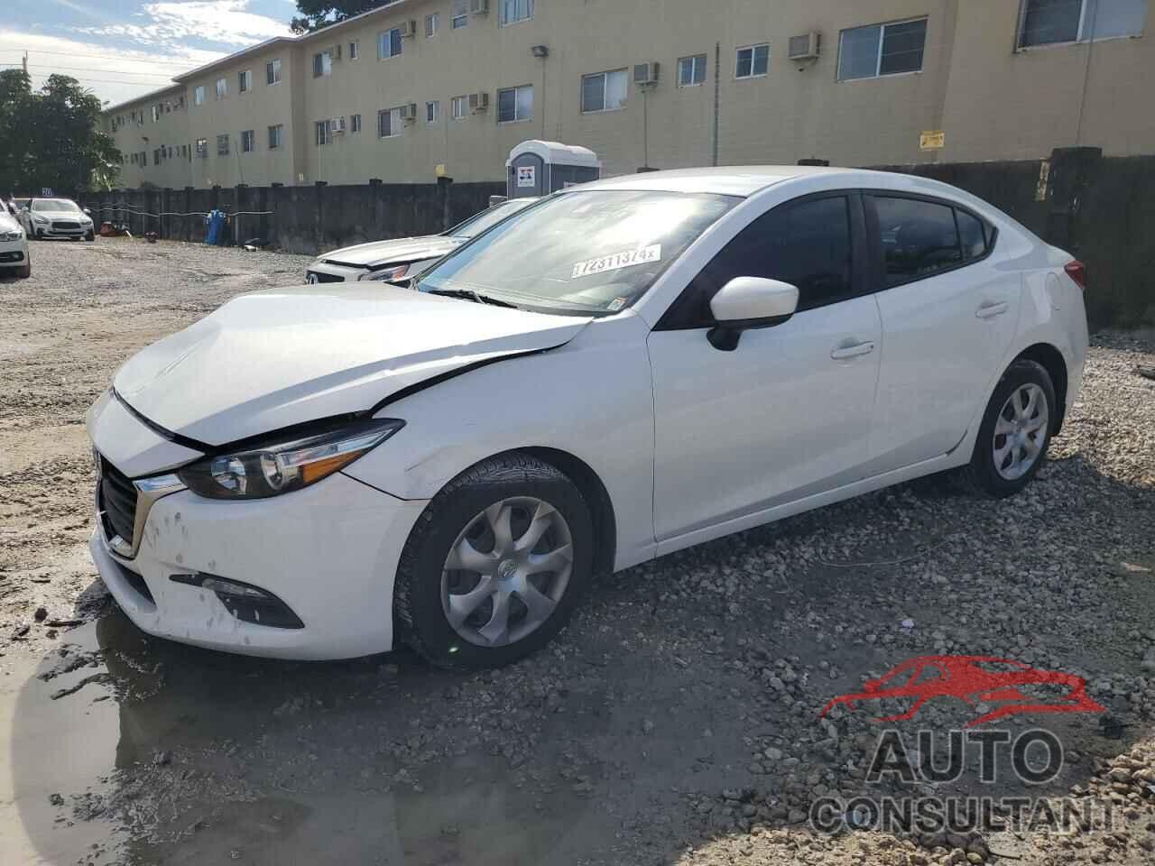 MAZDA 3 2018 - 3MZBN1U76JM163898