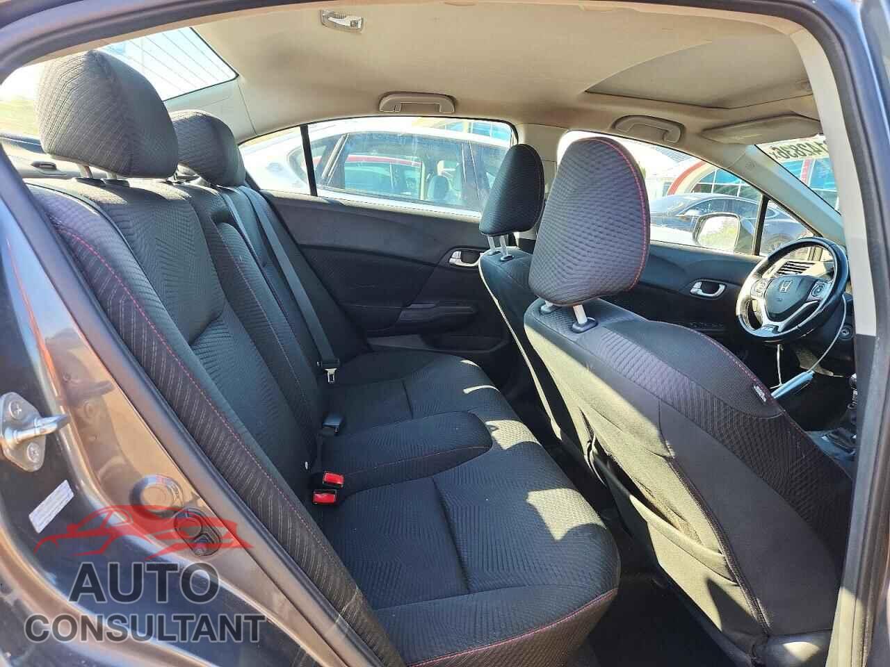 HONDA CIVIC 2012 - 2HGFB6E56CH700960