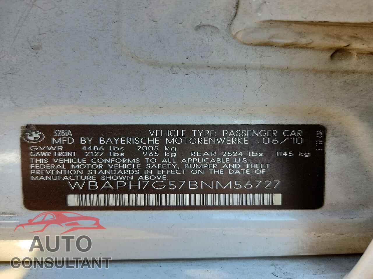 BMW 3 SERIES 2011 - WBAPH7G57BNM56727
