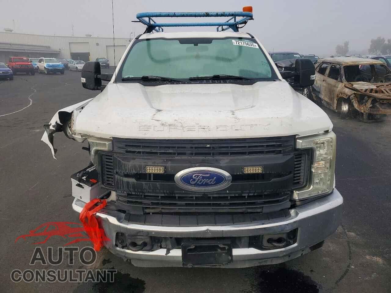 FORD F350 2017 - 1FTBF3A61HEB78221