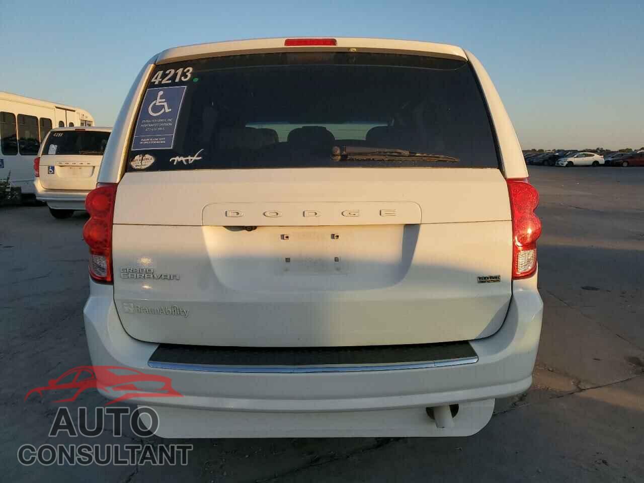 DODGE CARAVAN 2017 - 2C4RDGBG4HR762215