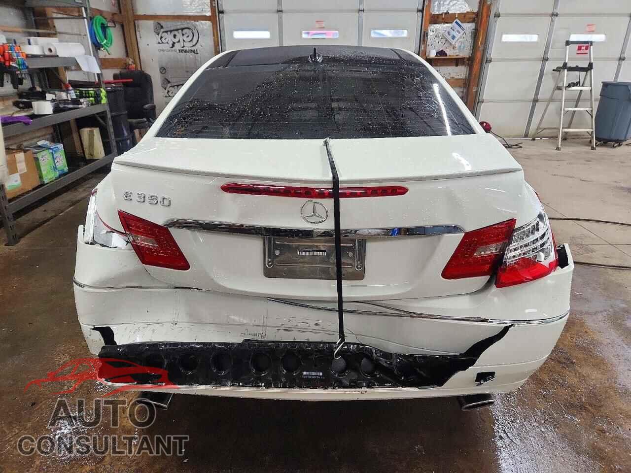 MERCEDES-BENZ E-CLASS 2012 - WDDKJ5KB9CF134613