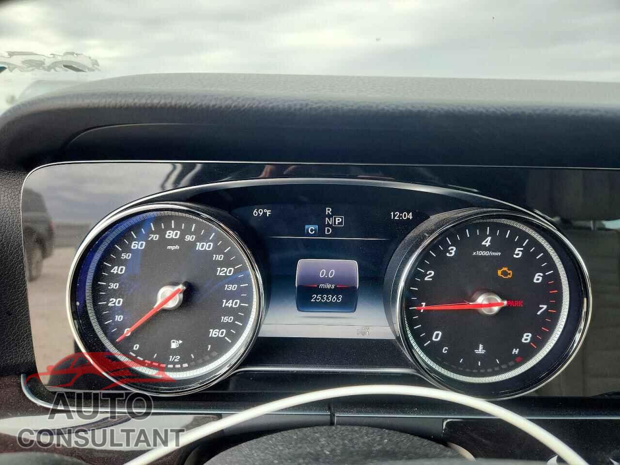 MERCEDES-BENZ E-CLASS 2017 - WDDZF4JB0HA268555