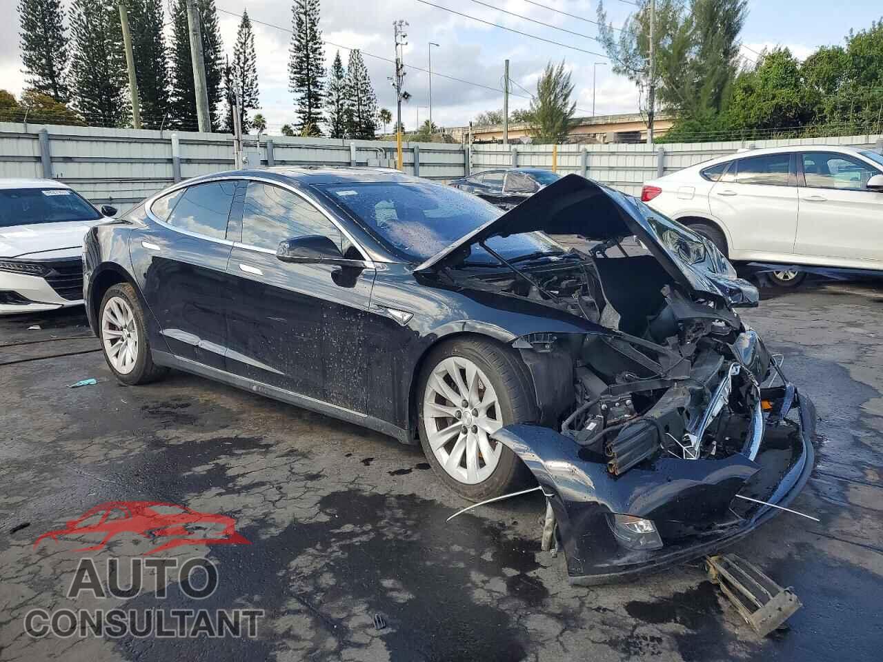 TESLA MODEL S 2016 - 5YJSA1E28GF131971