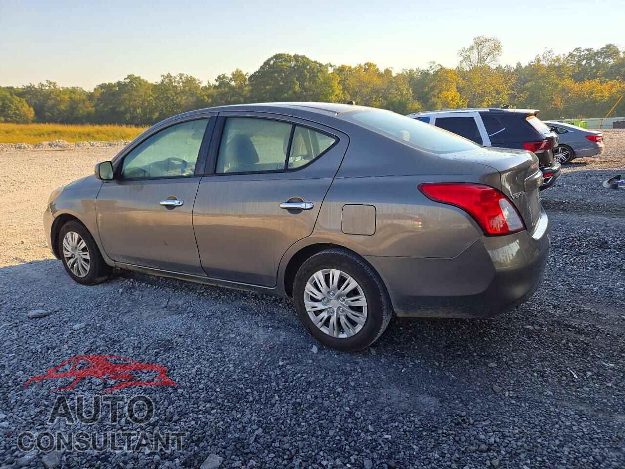 NISSAN VERSA 2012 - 3N1CN7AP7CL856456
