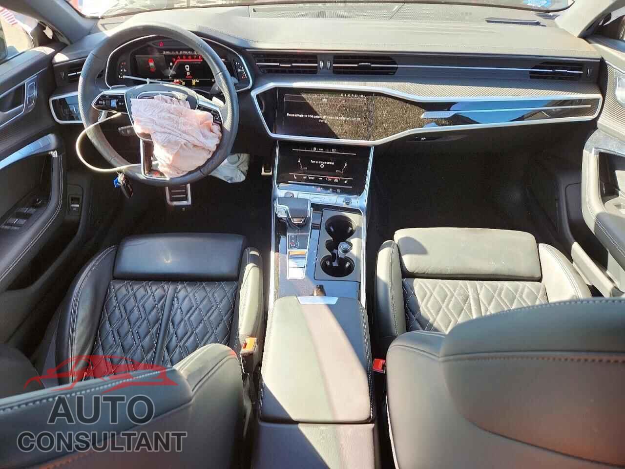 AUDI S6/RS6 2024 - WAUEFBF28RN021202