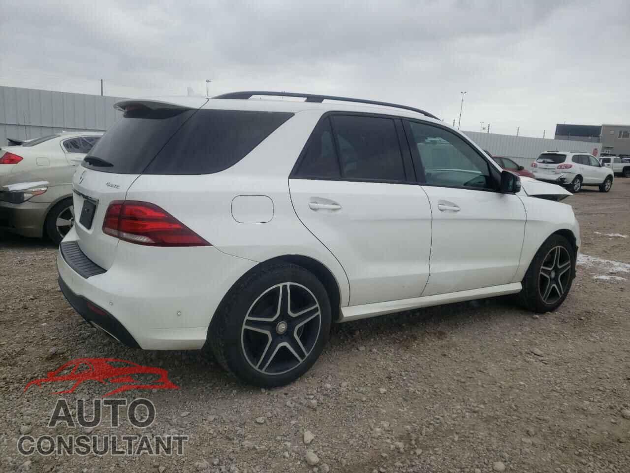 MERCEDES-BENZ GLE-CLASS 2017 - 4JGDA5GB5HA885235