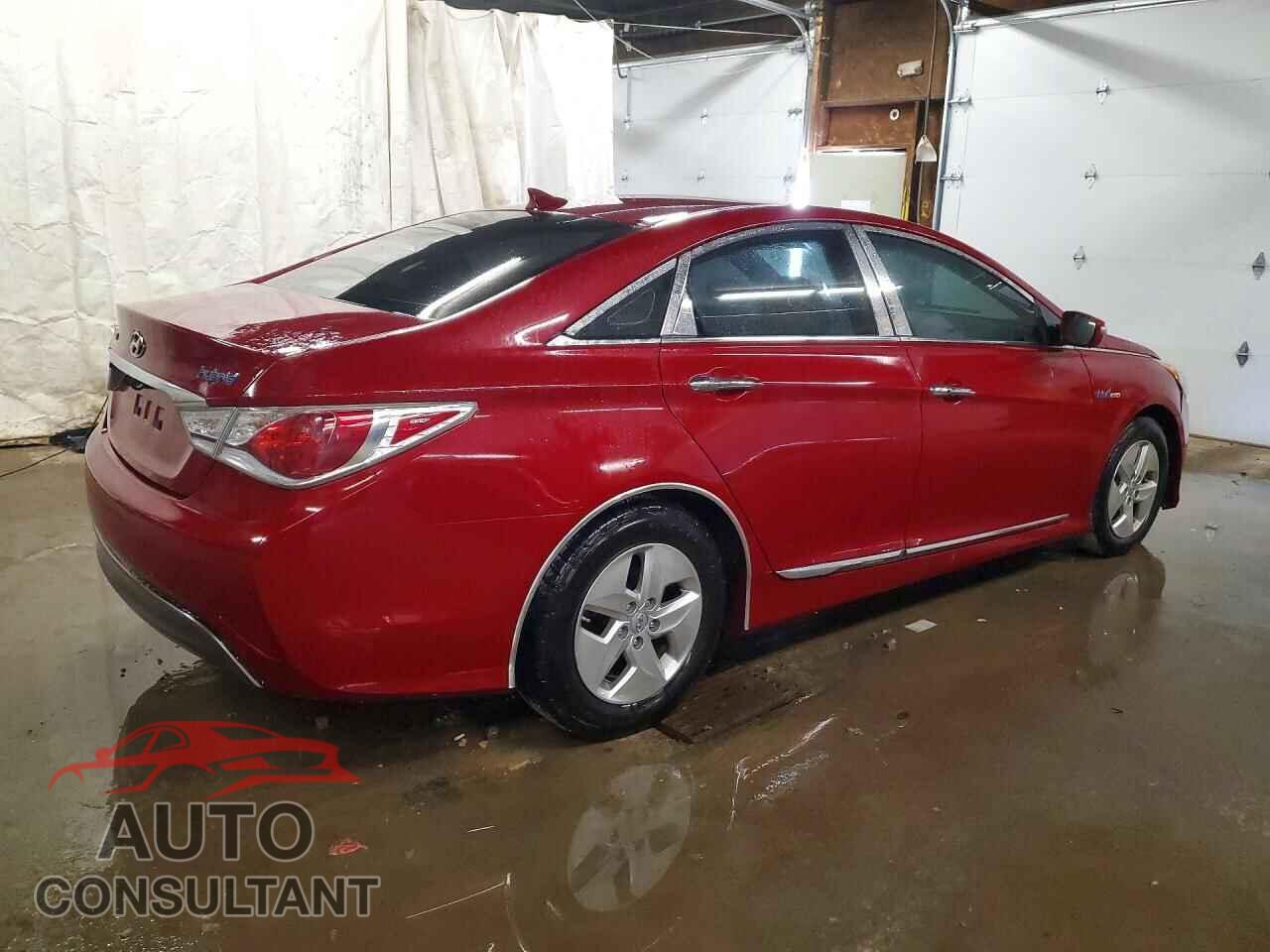 HYUNDAI SONATA 2012 - KMHEC4A40CA043933