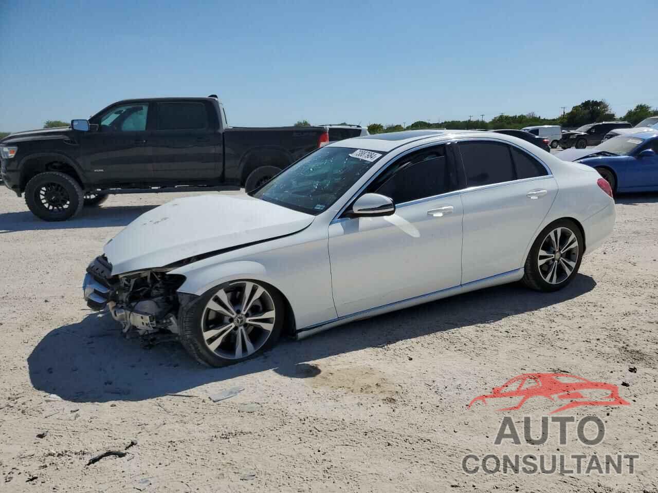 MERCEDES-BENZ C-CLASS 2018 - 55SWF4JB3JU274519