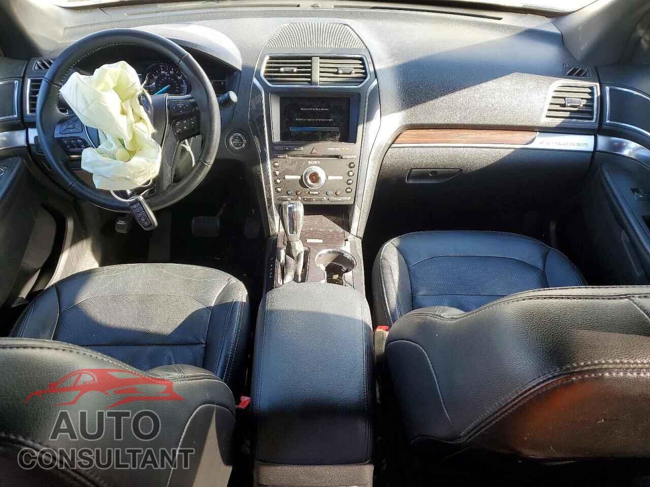 FORD EXPLORER 2018 - 1FM5K8F88JGB50647