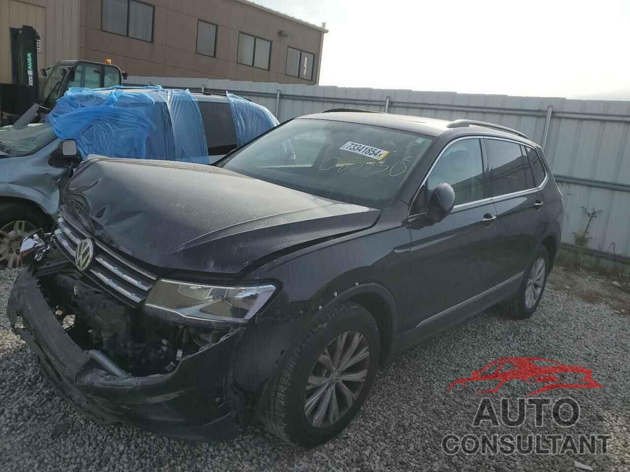 VOLKSWAGEN TIGUAN 2018 - 3VV2B7AX2JM085530