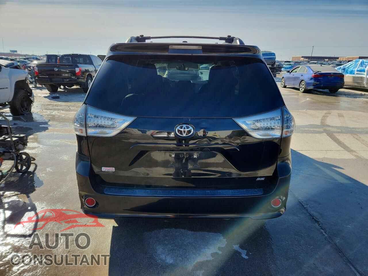 TOYOTA SIENNA 2012 - 5TDXK3DC0CS178216