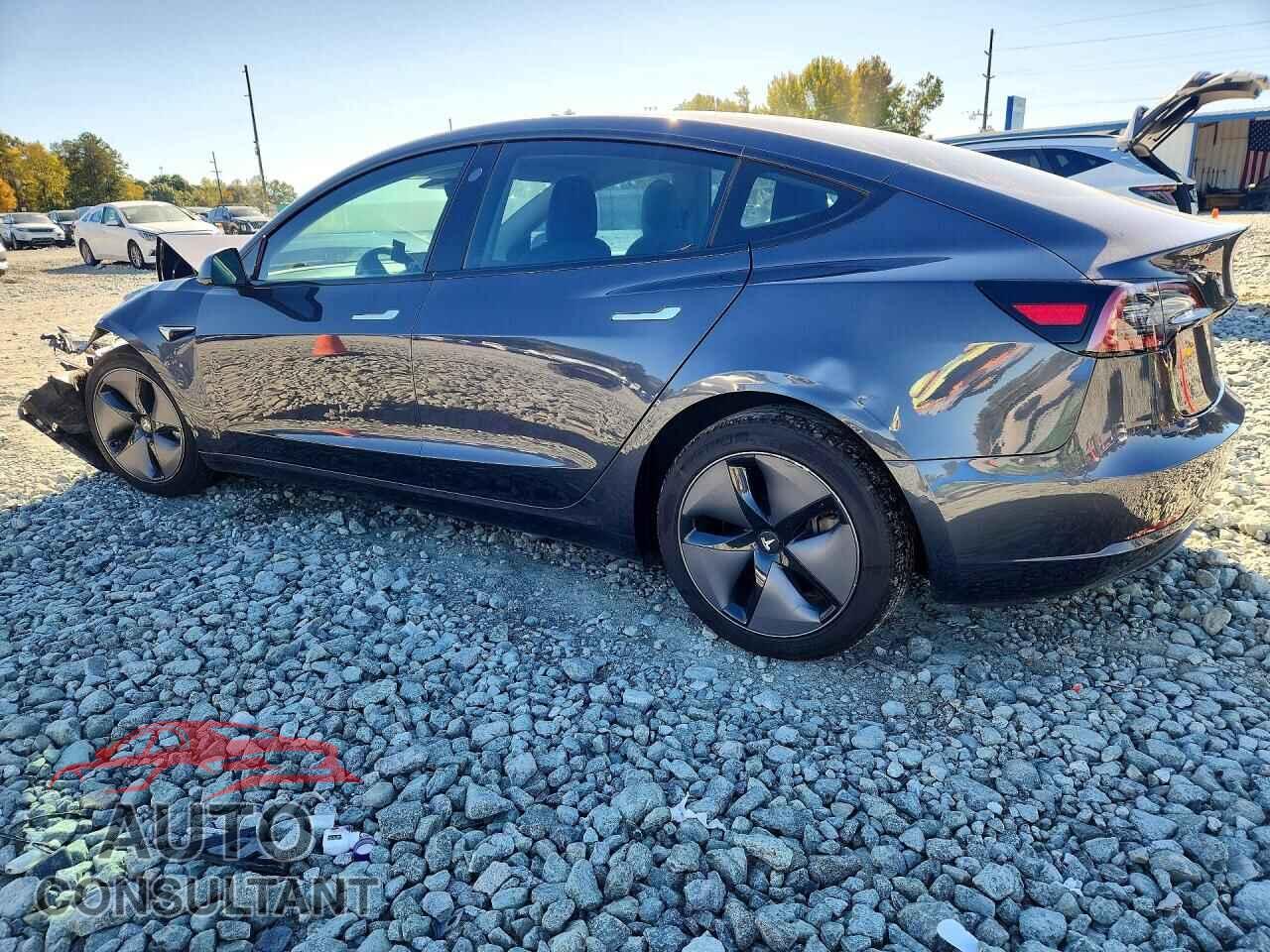 TESLA MODEL 3 2018 - 5YJ3E1EB3JF145731