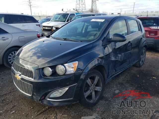 CHEVROLET SONIC 2013 - 1G1JH6SB4D4199883