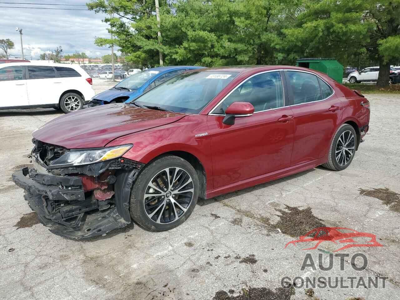 TOYOTA CAMRY 2018 - 4T1B21HK4JU504779