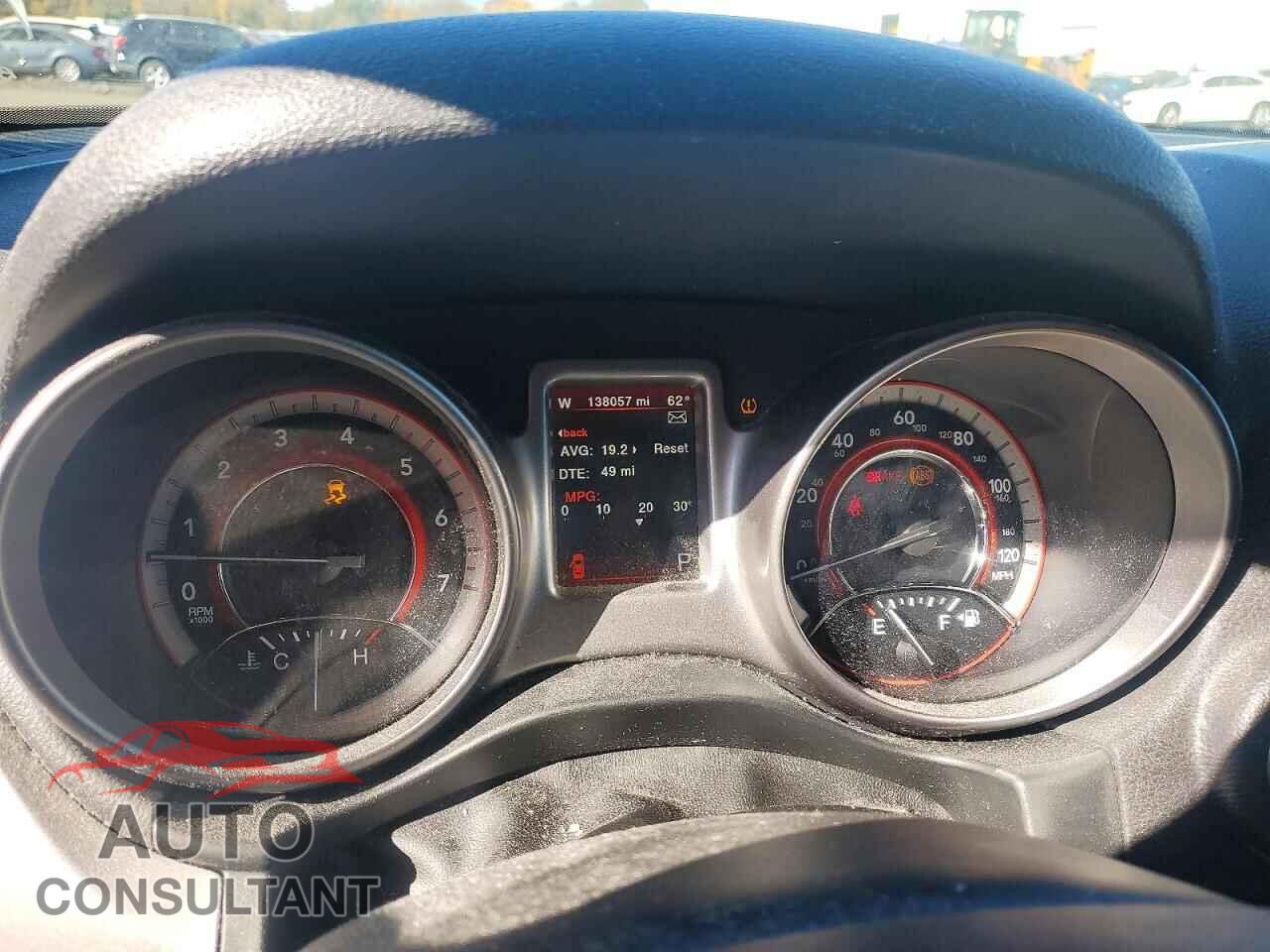 DODGE JOURNEY 2017 - 3C4PDCGG5HT617688