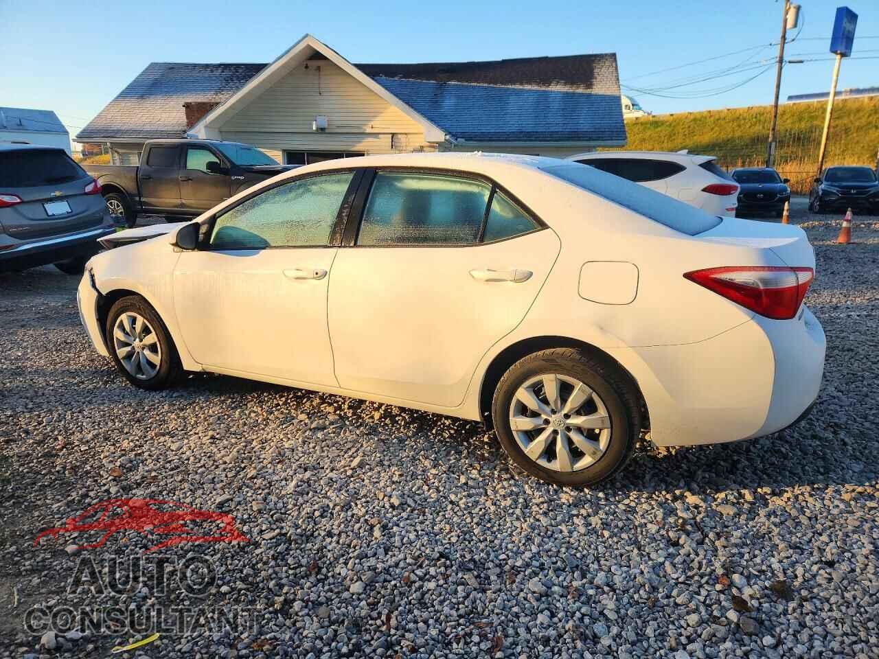 TOYOTA COROLLA 2015 - 2T1BURHEXFC453848