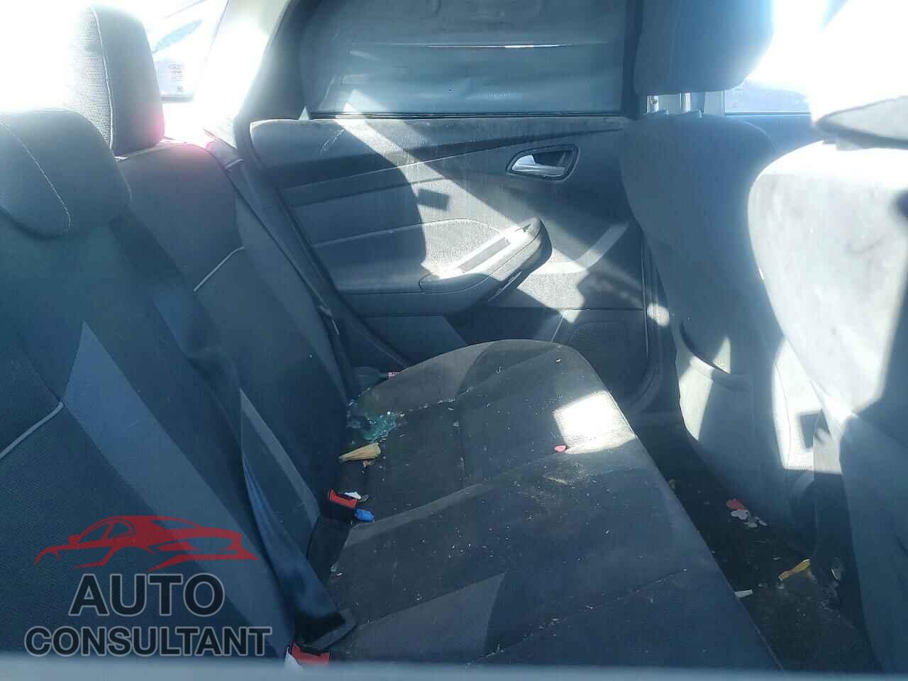 FORD FOCUS 2014 - 1FADP3F20EL283714