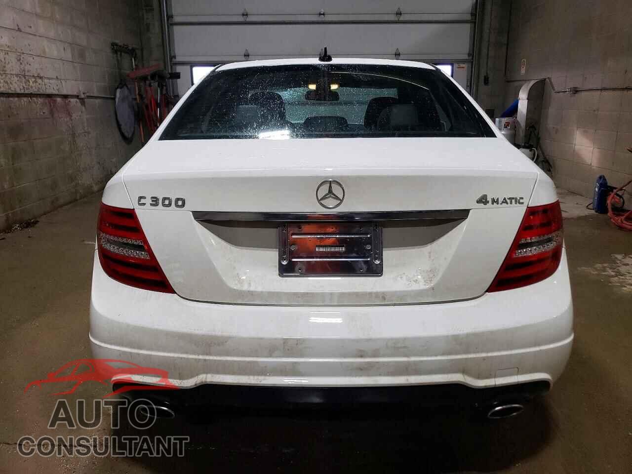 MERCEDES-BENZ C-CLASS 2014 - WDDGF8AB8EA937410