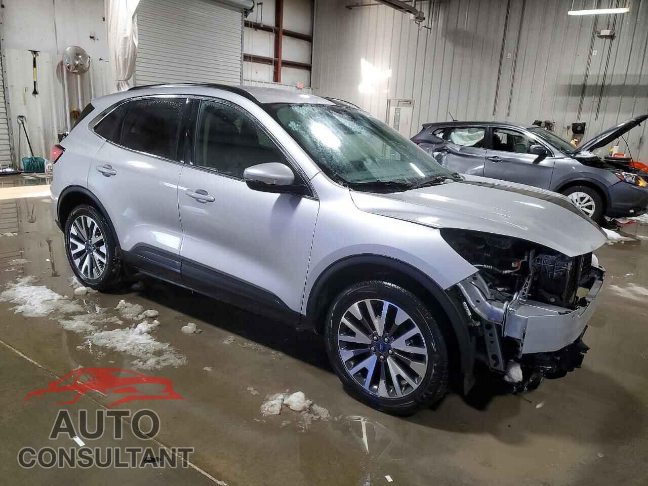 FORD ESCAPE 2020 - 1FMCU9J99LUA20257