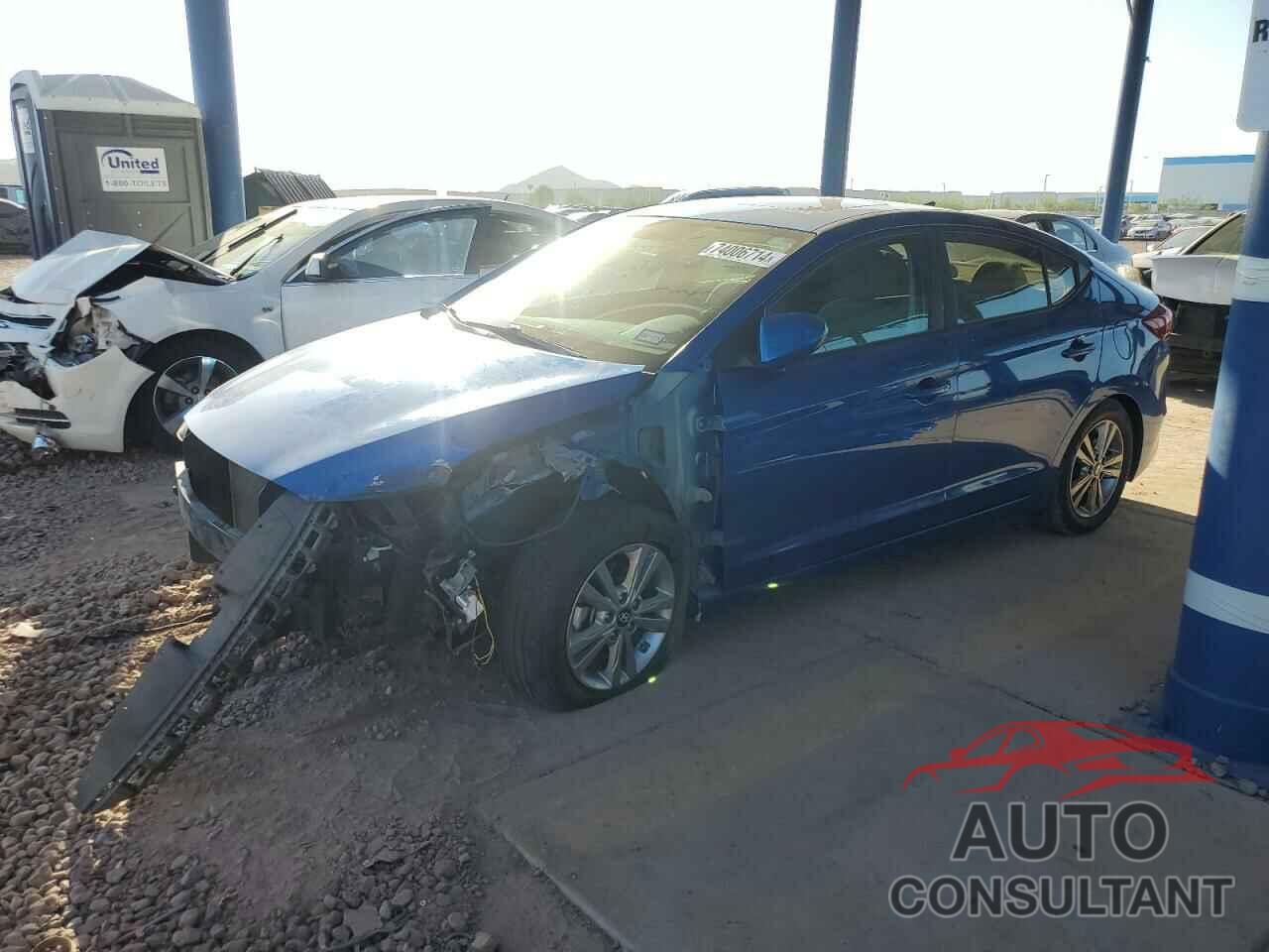 HYUNDAI ELANTRA 2018 - KMHD84LF9JU609076