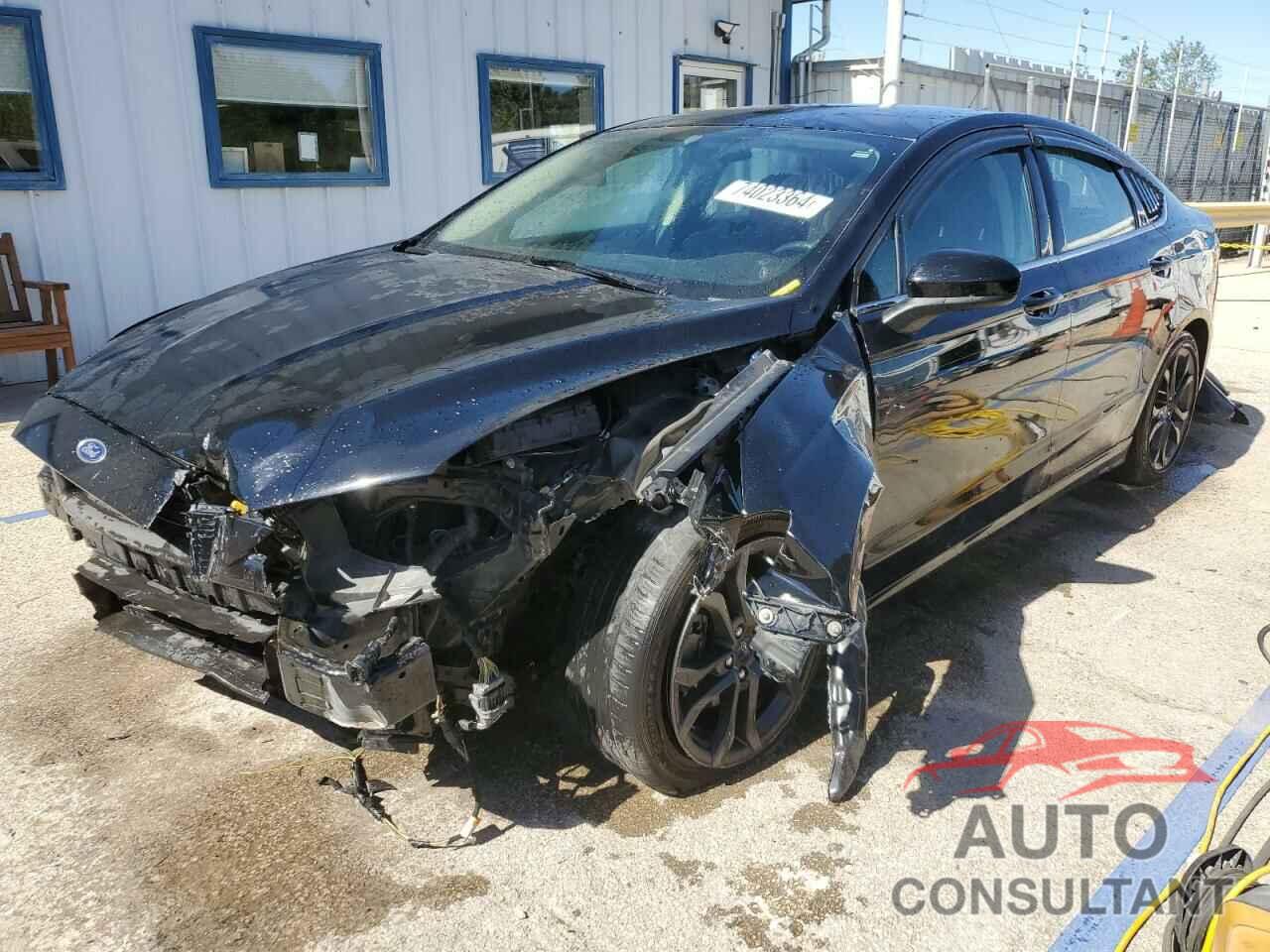 FORD FUSION 2018 - 3FA6P0G71JR230100