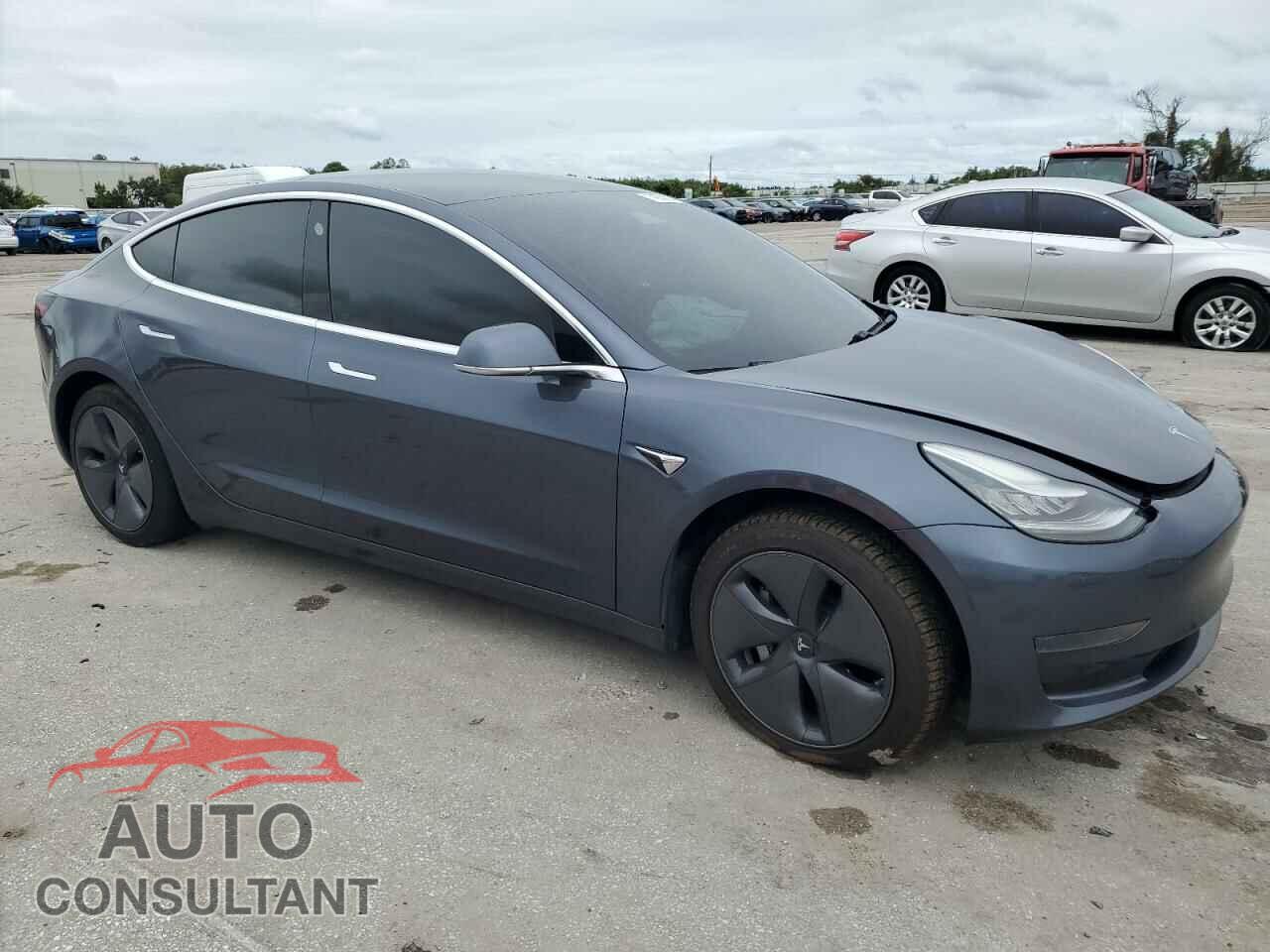TESLA MODEL 3 2020 - 5YJ3E1EA2LF598328