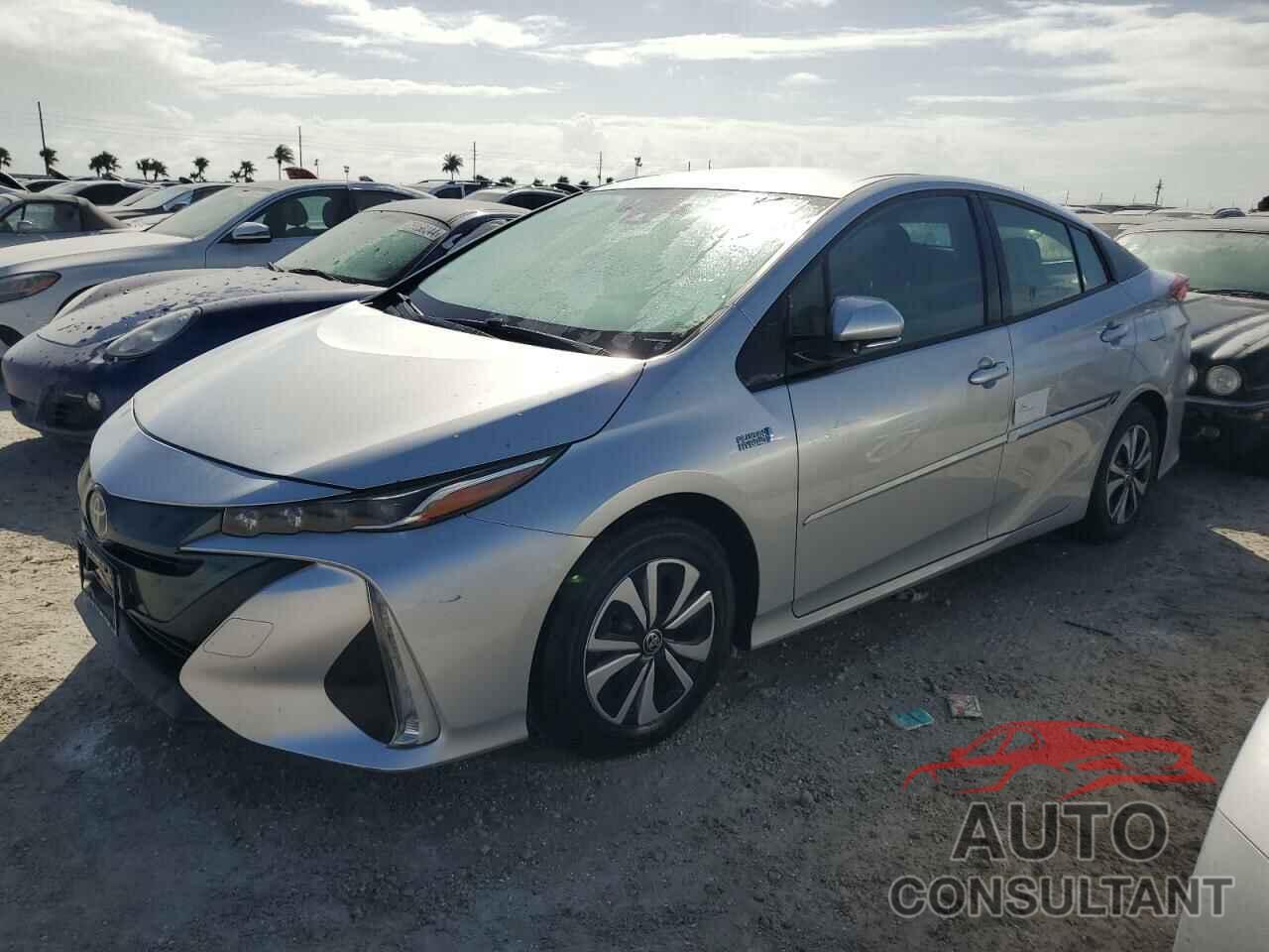 TOYOTA PRIUS 2018 - JTDKARFP6J3075235