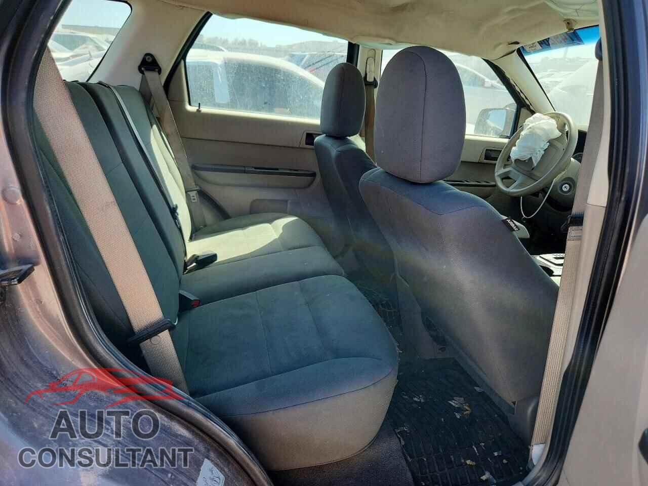 FORD ESCAPE 2011 - 1FMCU0C79BKB71276