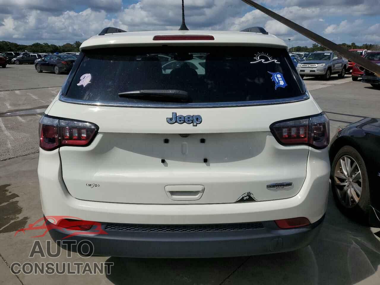 JEEP COMPASS 2020 - 3C4NJCBB1LT144439