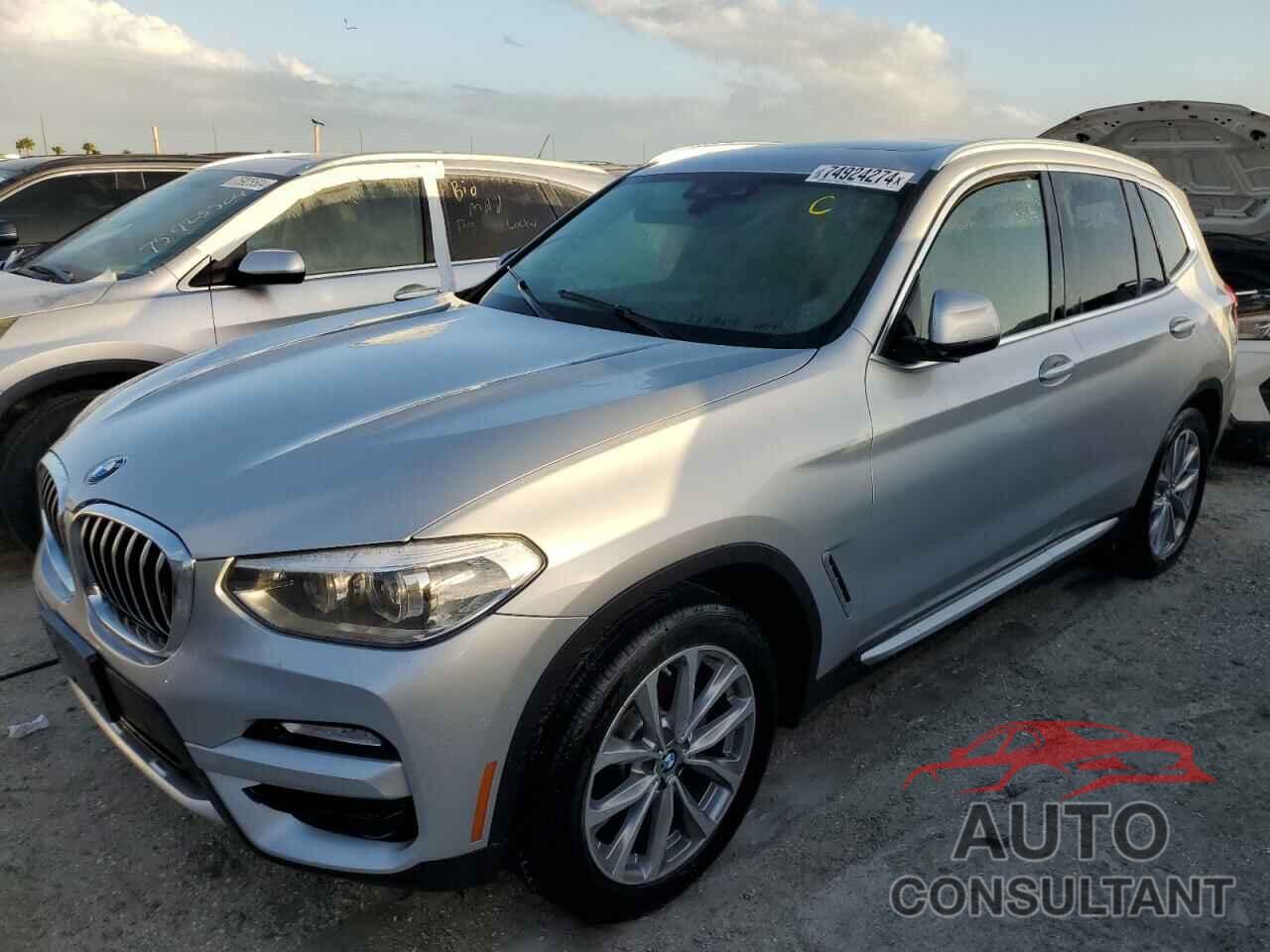 BMW X3 2019 - 5UXTR9C5XKLE15912