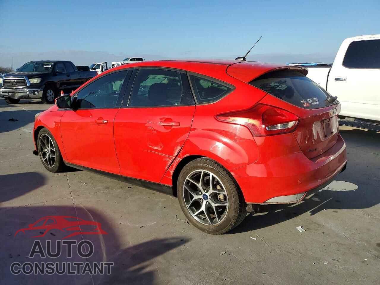 FORD FOCUS 2017 - 1FADP3M22HL249216