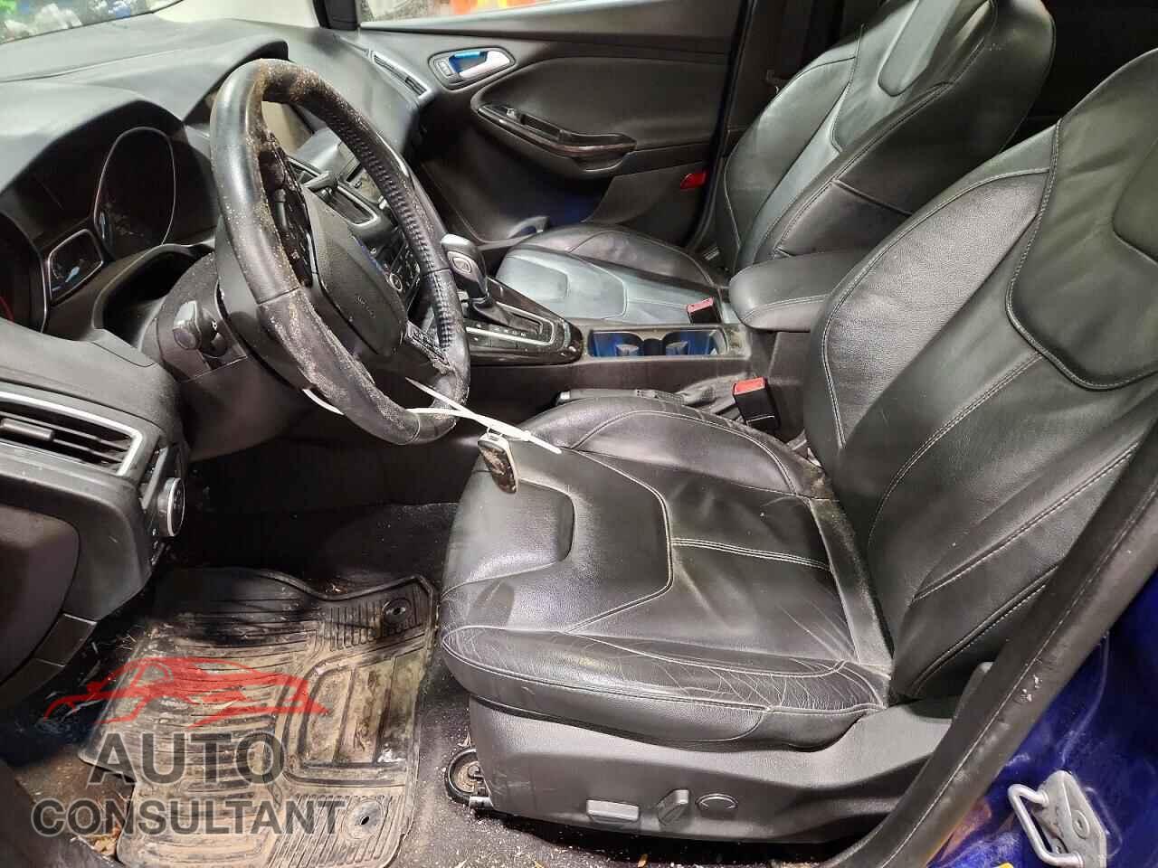 FORD FOCUS 2015 - 1FADP3J29FL371685