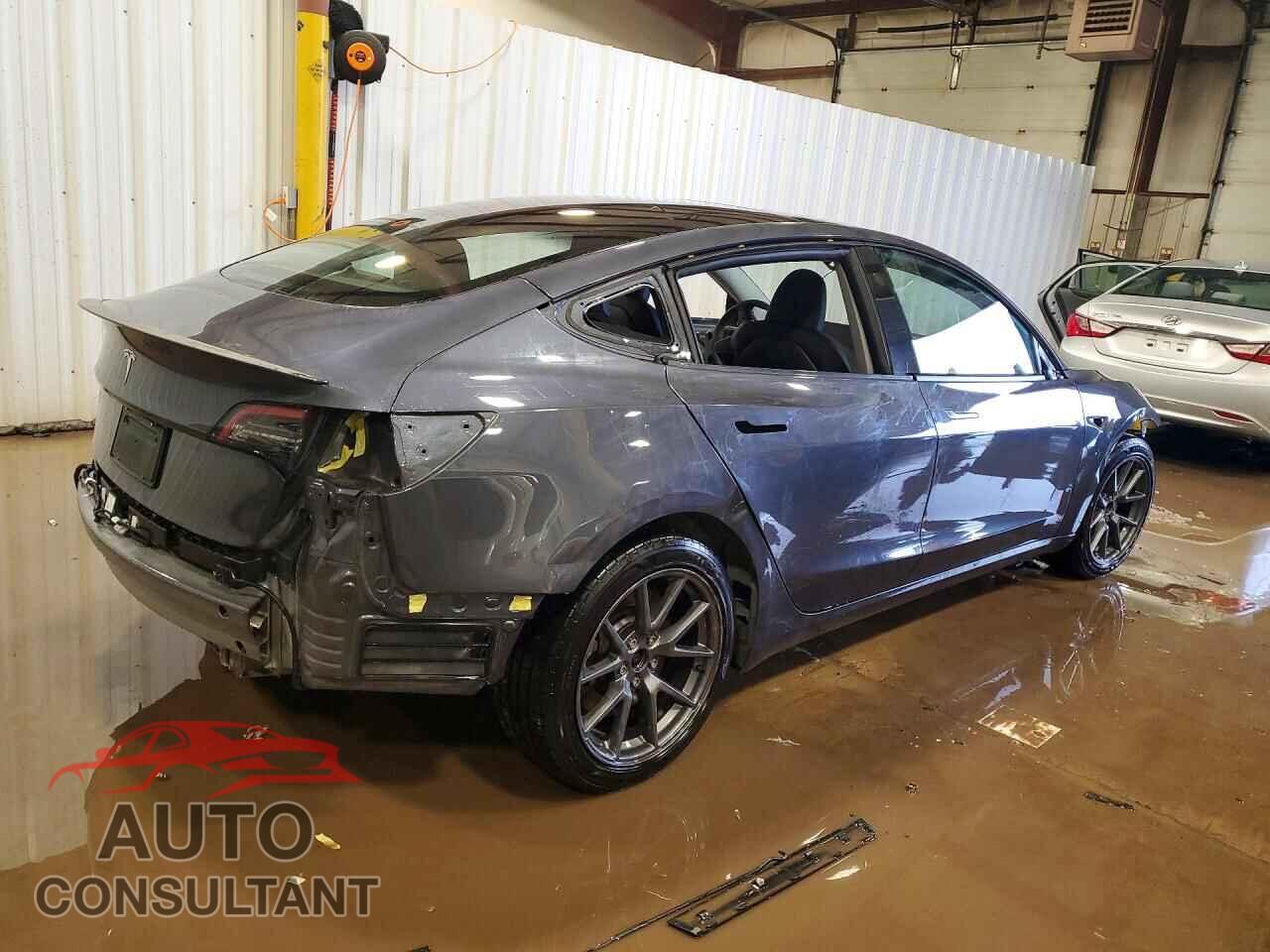 TESLA MODEL 3 2023 - 5YJ3E1EA9PF569639