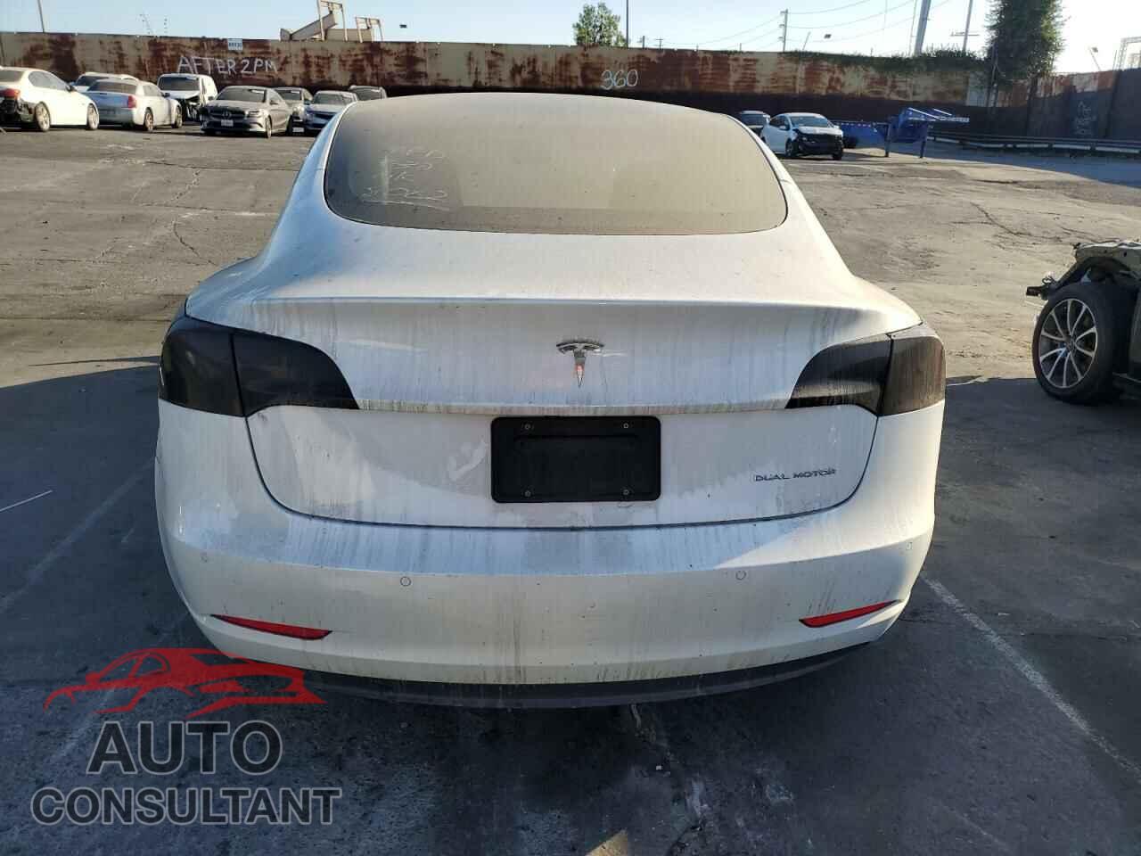 TESLA MODEL 3 2021 - 5YJ3E1EB7MF938082