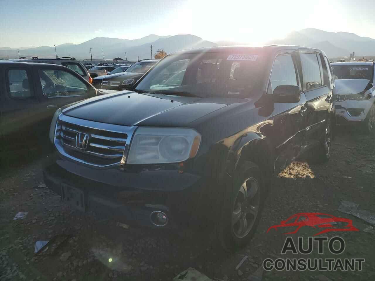 HONDA PILOT 2015 - 5FNYF4H38FB053353