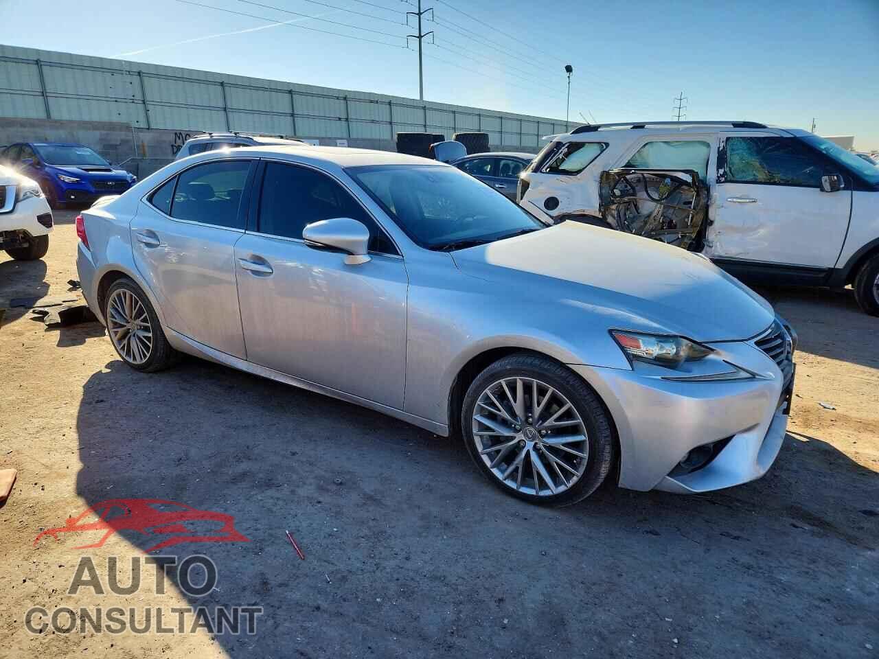 LEXUS IS 2015 - JTHCF1D25F5021904