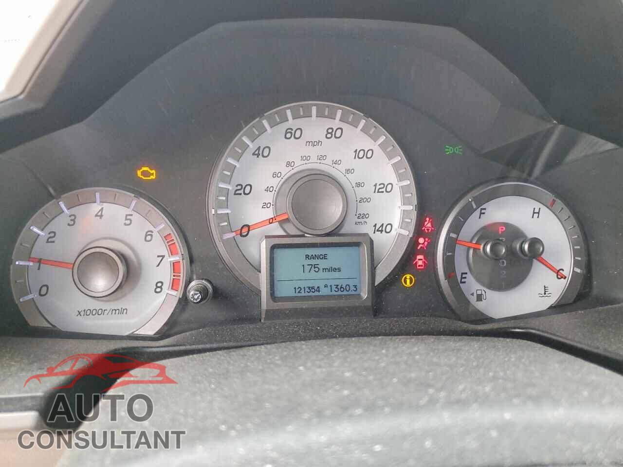 HONDA PILOT 2013 - 5FNYF4H96DB073845