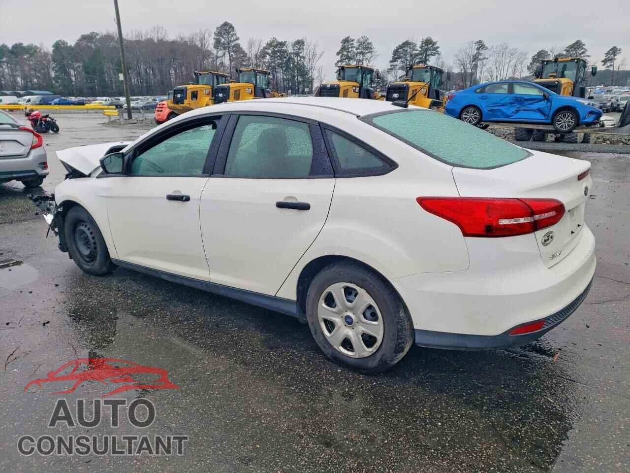 FORD FOCUS 2017 - 1FADP3E26HL224284