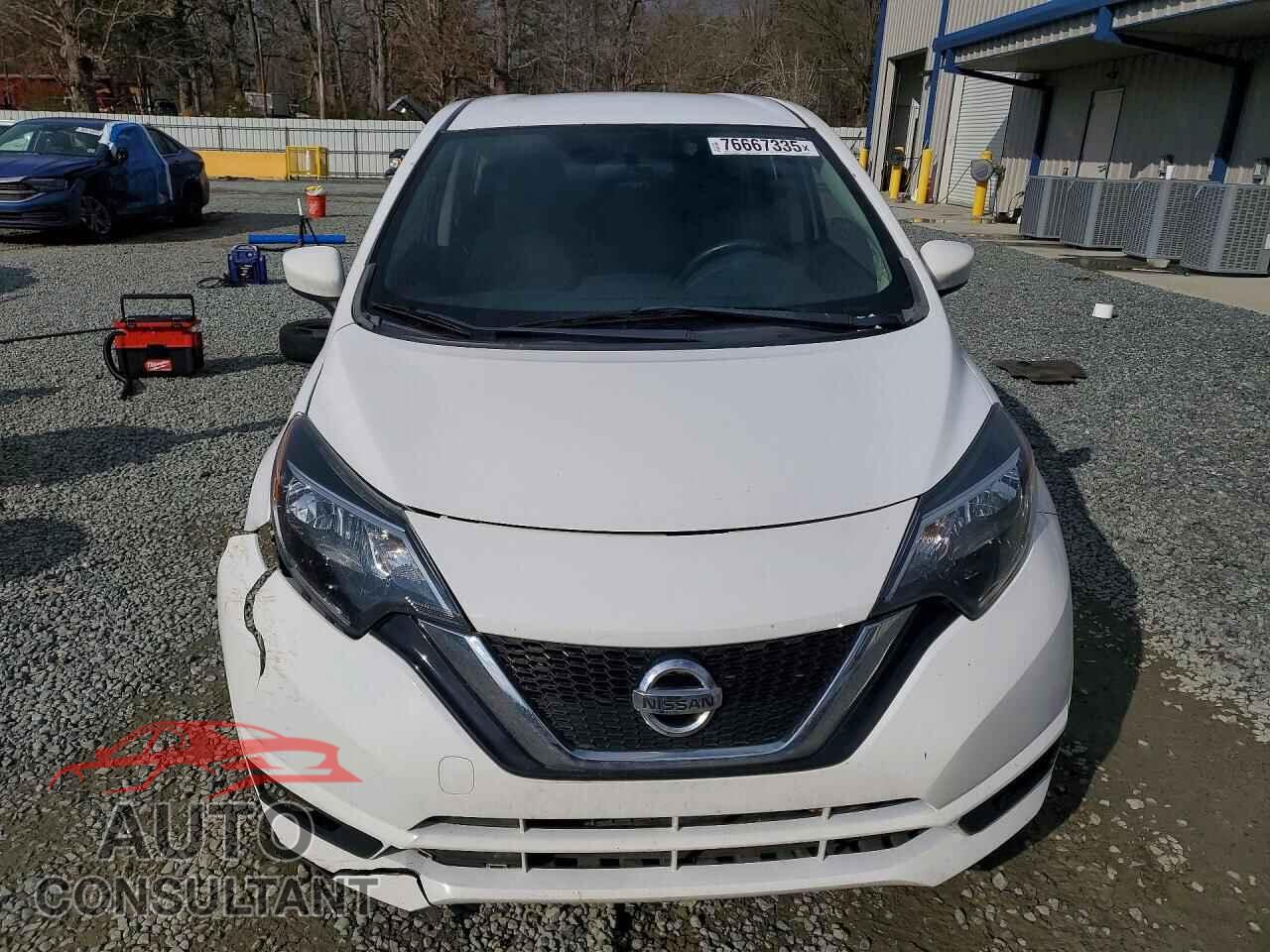 NISSAN VERSA 2017 - 3N1CE2CP3HL370539