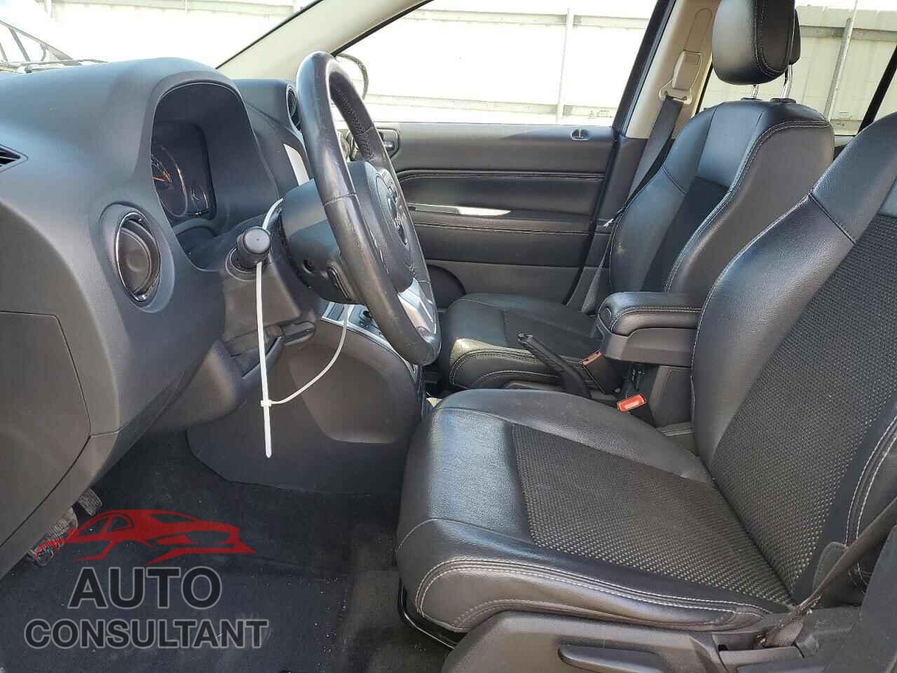 JEEP COMPASS 2015 - 1C4NJDEB5FD208557