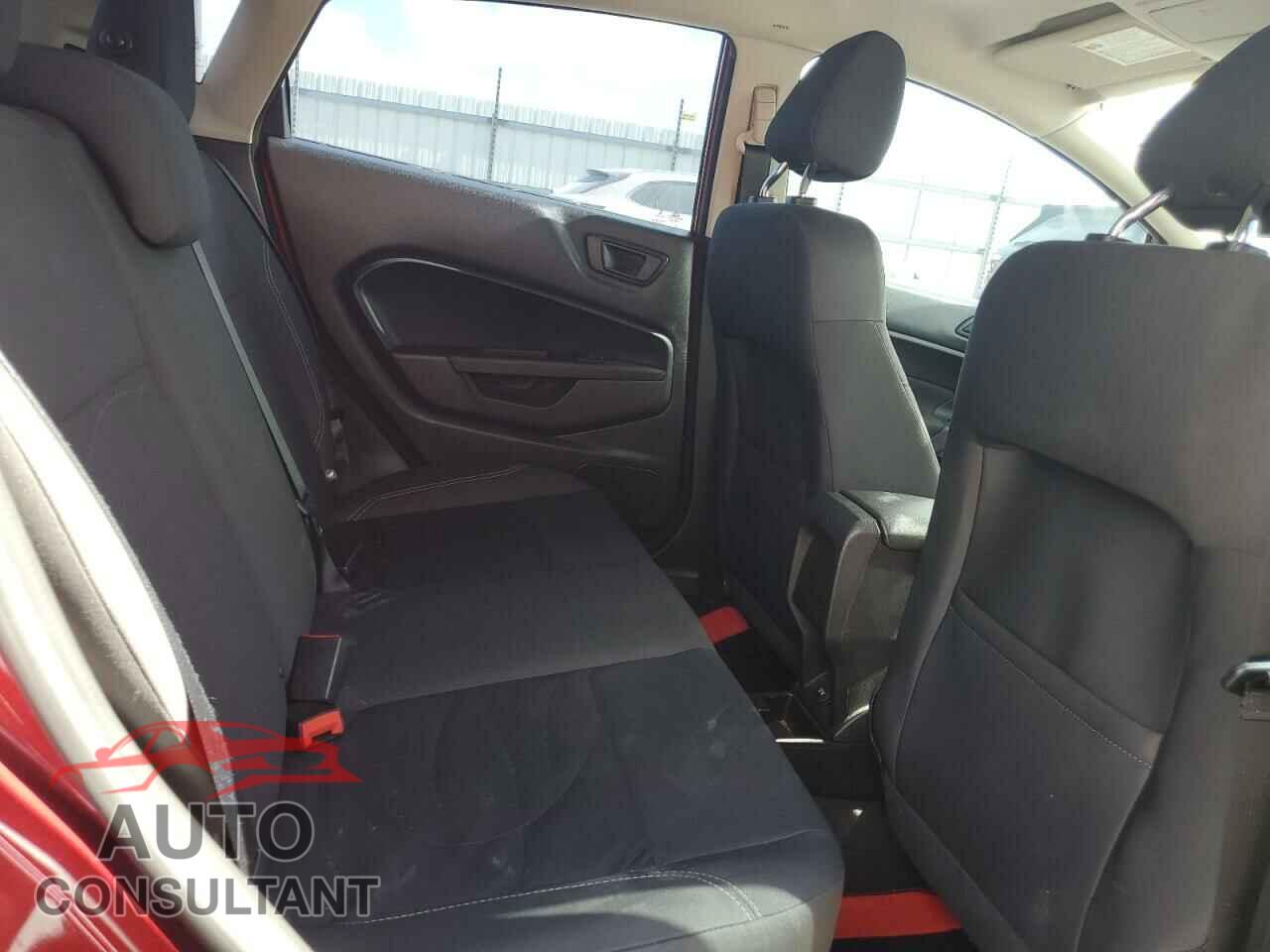 FORD FIESTA 2017 - 3FADP4EJ4HM169376