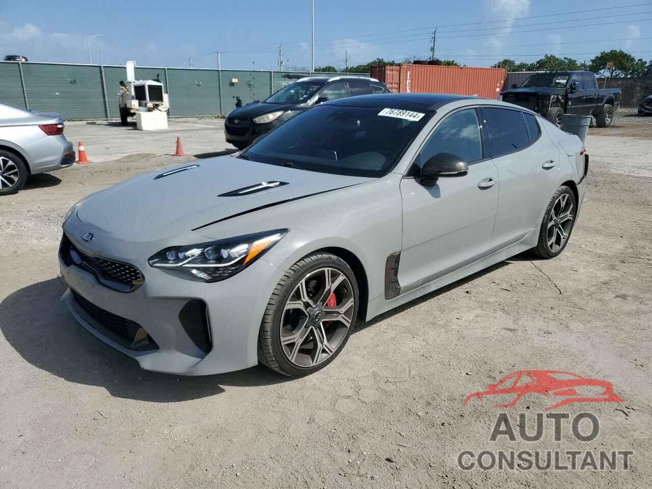 KIA STINGER 2019 - KNAE45LC0K6042582