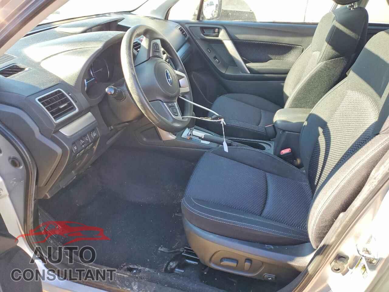 SUBARU FORESTER 2017 - JF2SJAGC8HH421703