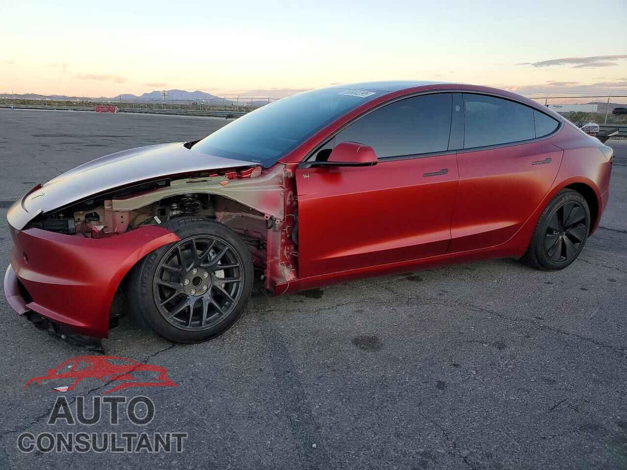 TESLA MODEL 3 2024 - 5YJ3E1EA5RF827366