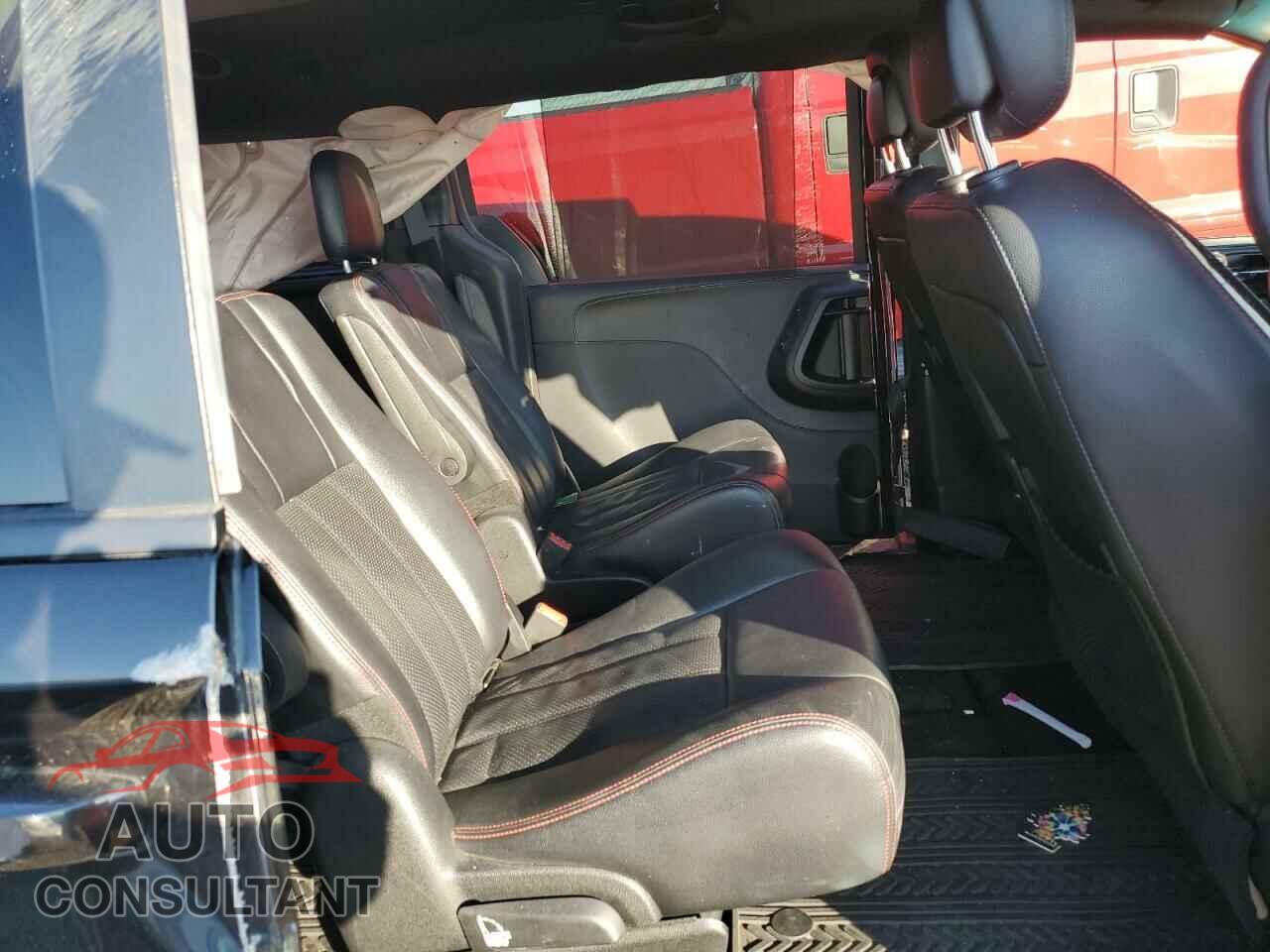 DODGE CARAVAN 2015 - 2C4RDGEG3FR516541